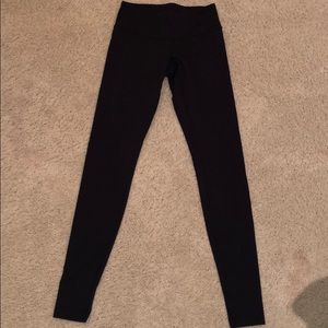 Lululemon full length leggings size 4. Never worn